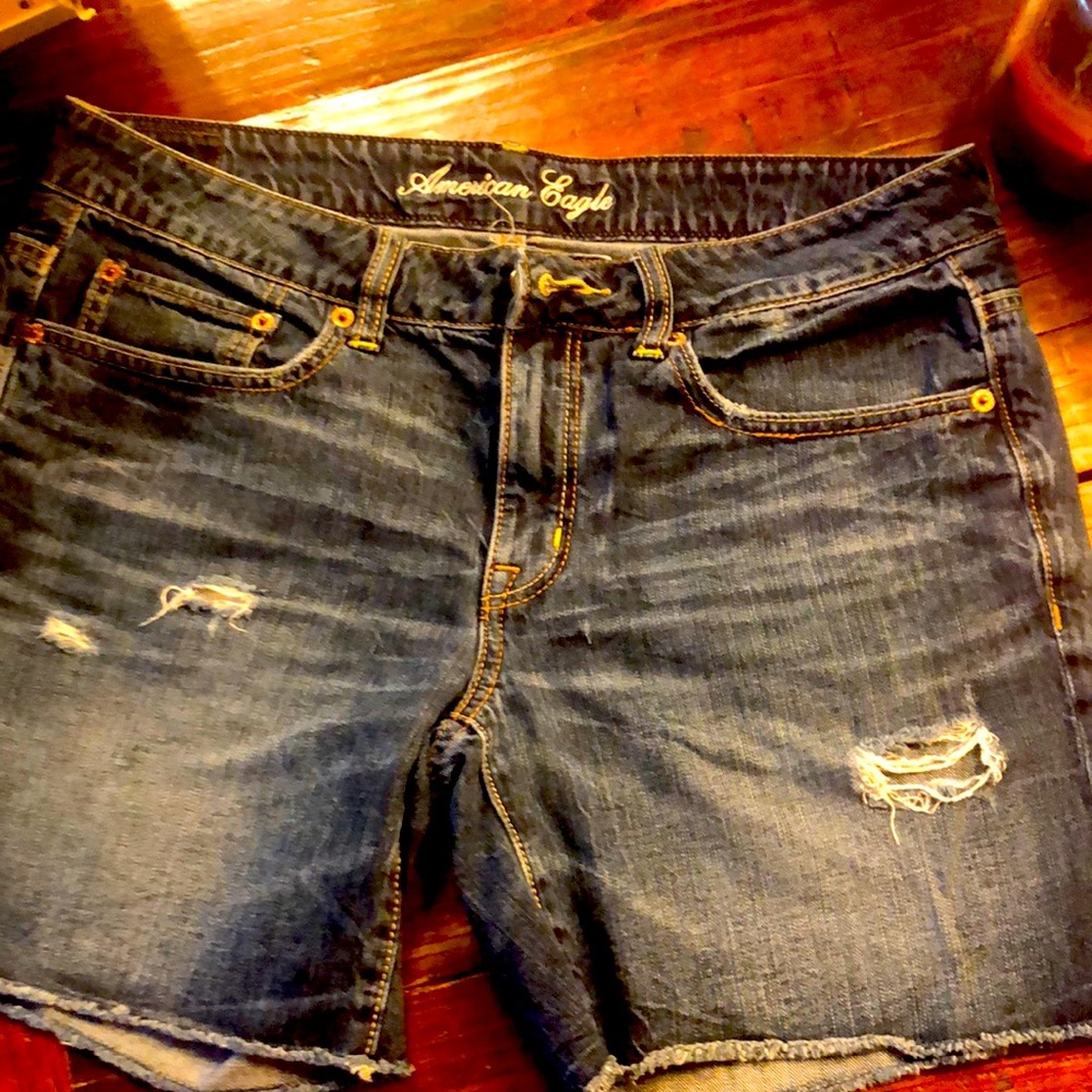 Boyfriend short